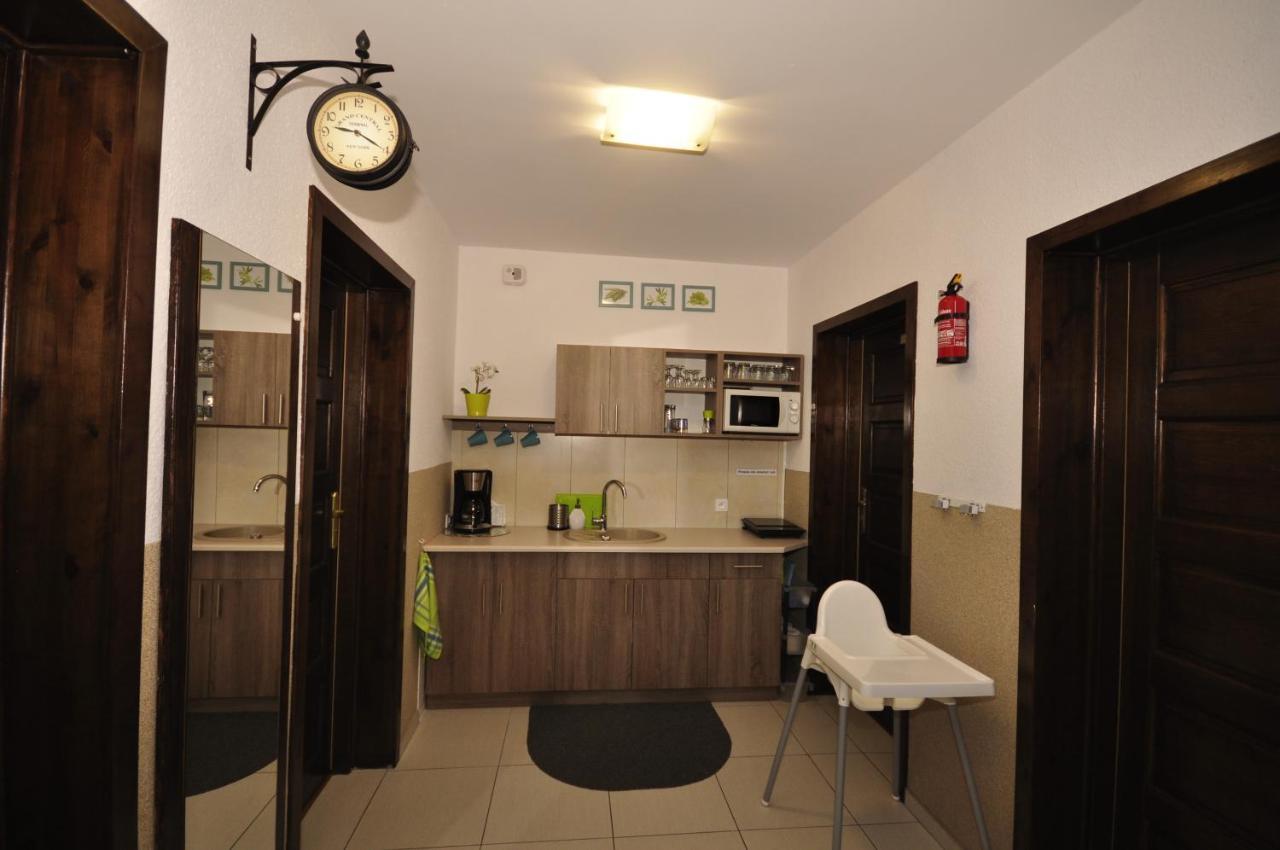 Jedrula Apartment เวบา ภายนอก รูปภาพ